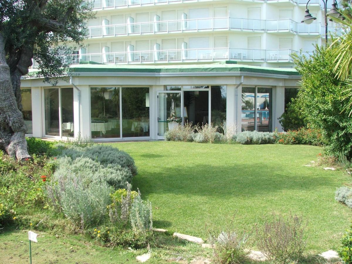 מילאנו מריטימה Hotel Bellevue Beach - Sul Mare מראה חיצוני תמונה