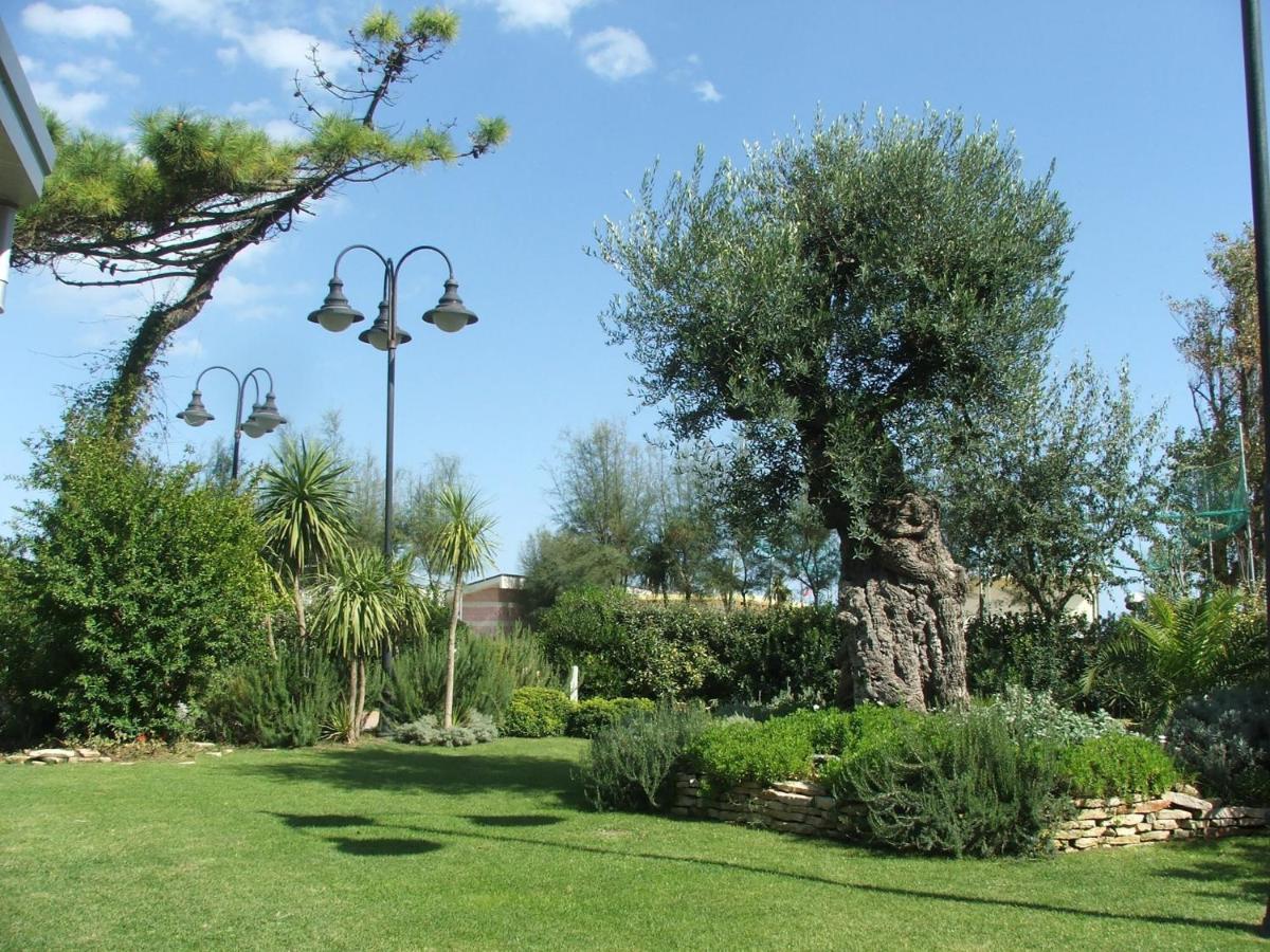 מילאנו מריטימה Hotel Bellevue Beach - Sul Mare מראה חיצוני תמונה