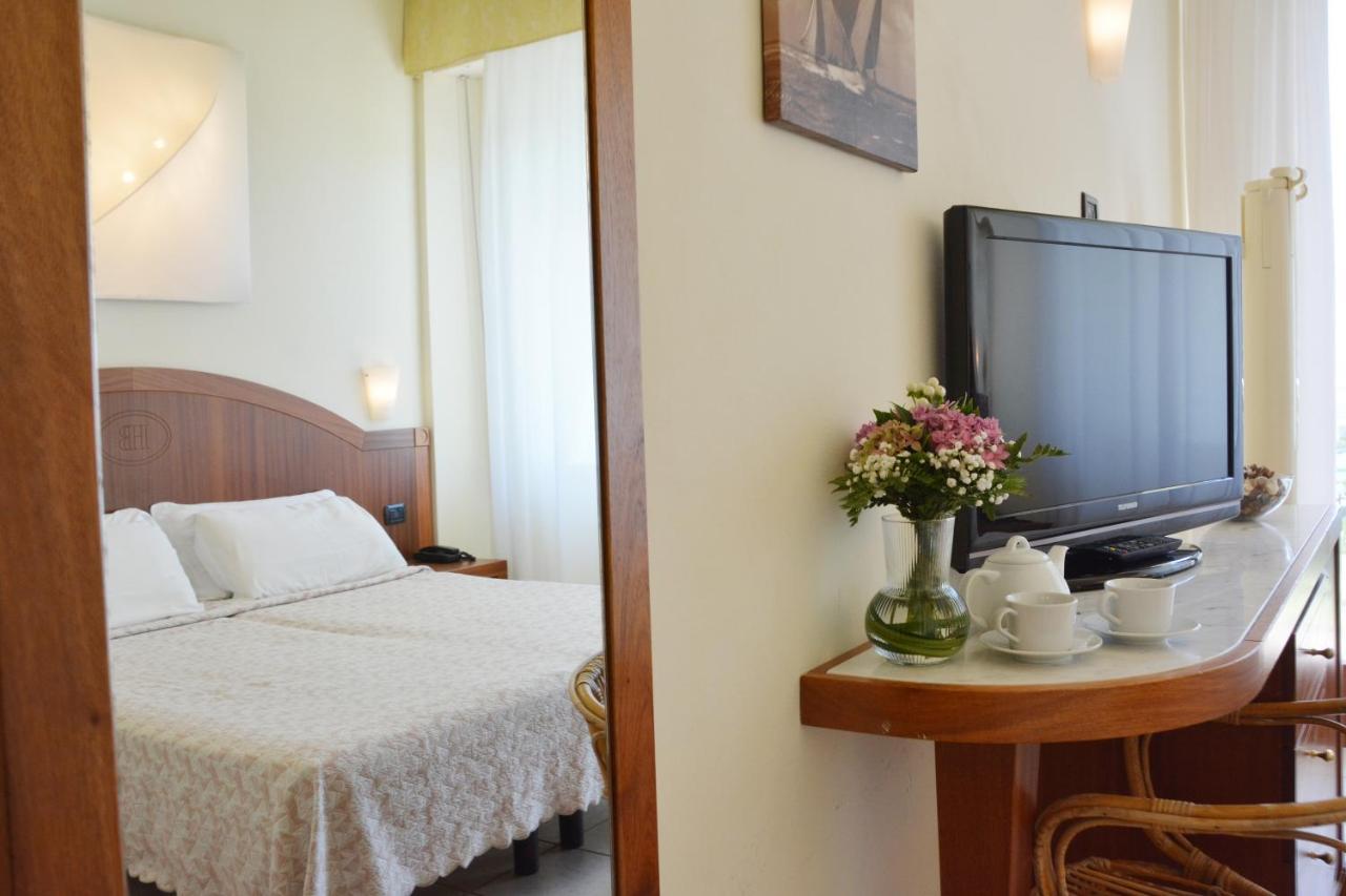 מילאנו מריטימה Hotel Bellevue Beach - Sul Mare מראה חיצוני תמונה