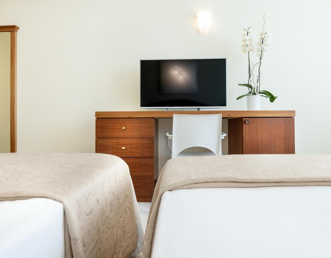 מילאנו מריטימה Hotel Bellevue Beach - Sul Mare מראה חיצוני תמונה