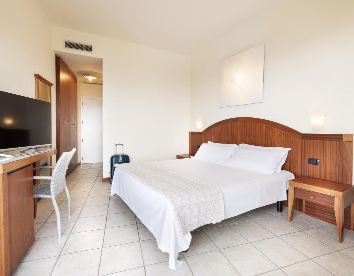מילאנו מריטימה Hotel Bellevue Beach - Sul Mare מראה חיצוני תמונה