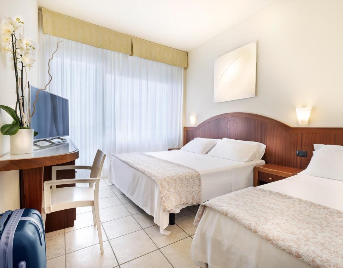 מילאנו מריטימה Hotel Bellevue Beach - Sul Mare מראה חיצוני תמונה
