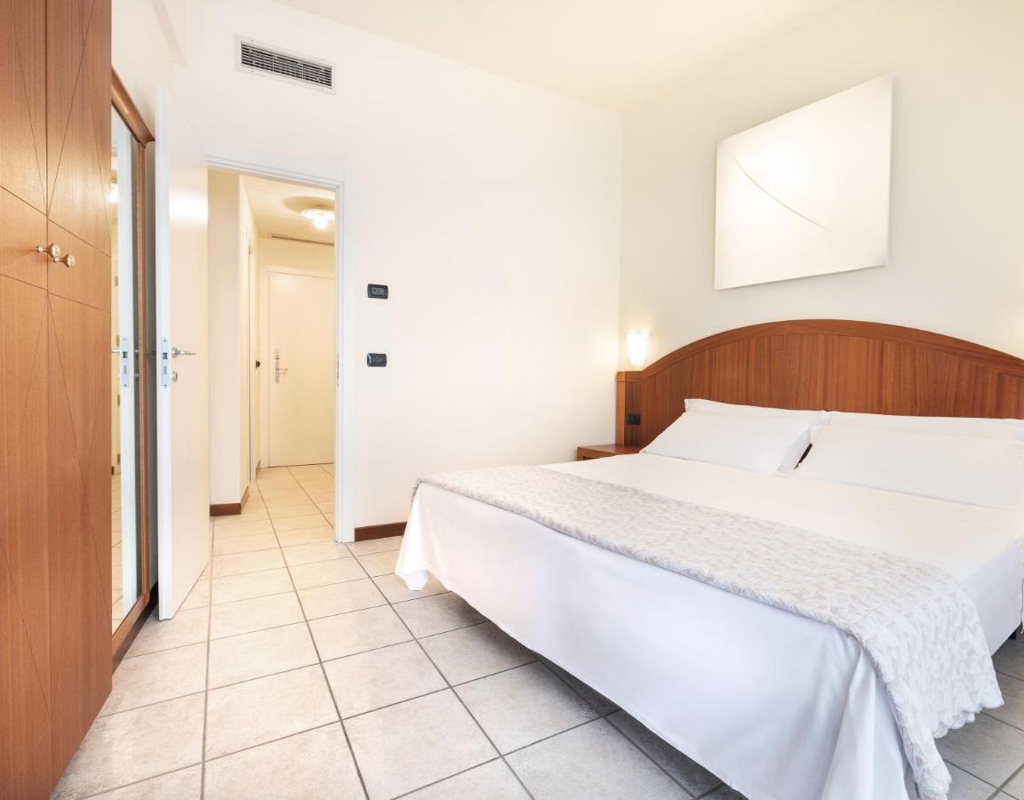 מילאנו מריטימה Hotel Bellevue Beach - Sul Mare מראה חיצוני תמונה