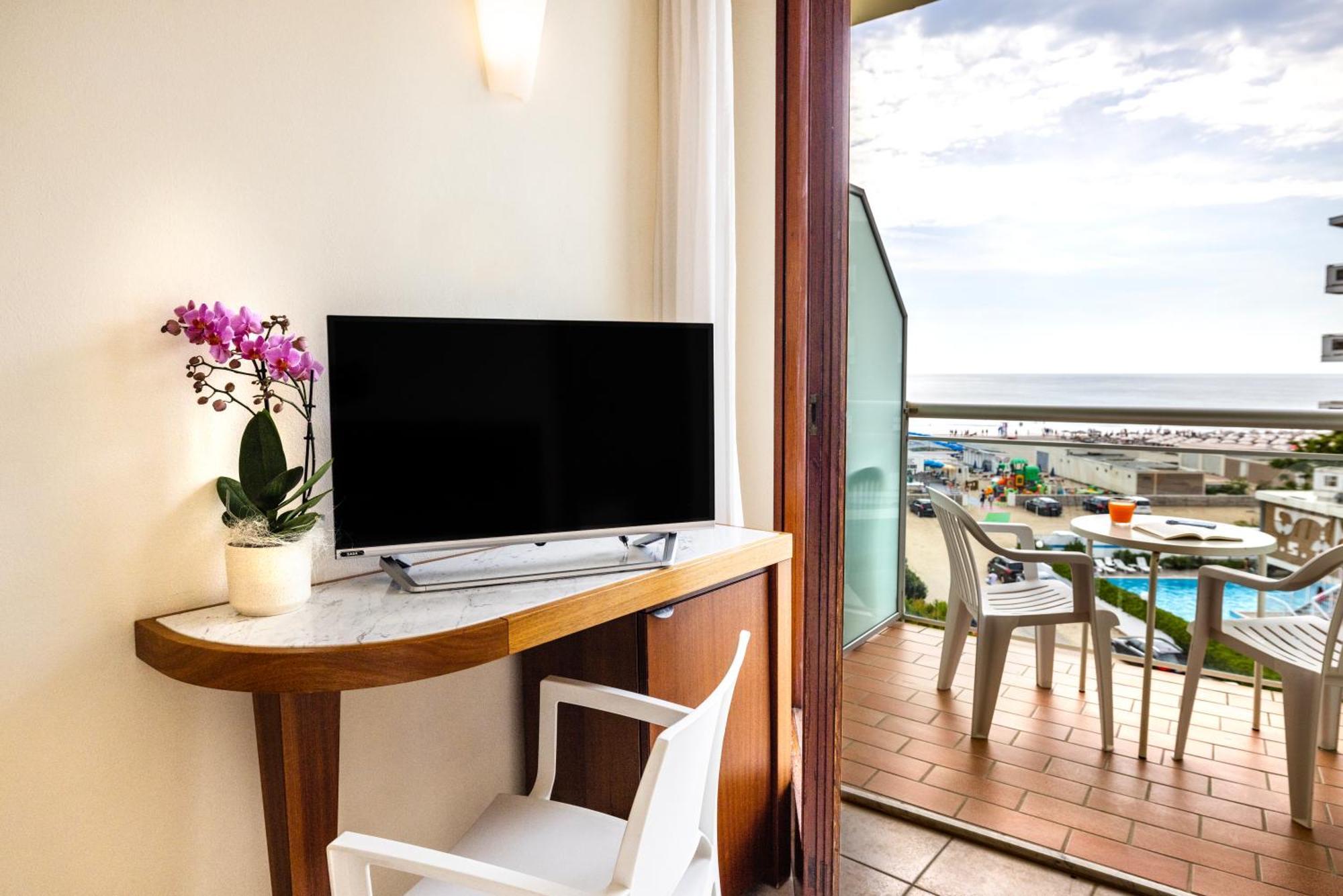 מילאנו מריטימה Hotel Bellevue Beach - Sul Mare מראה חיצוני תמונה
