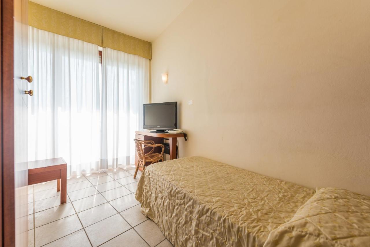 מילאנו מריטימה Hotel Bellevue Beach - Sul Mare מראה חיצוני תמונה